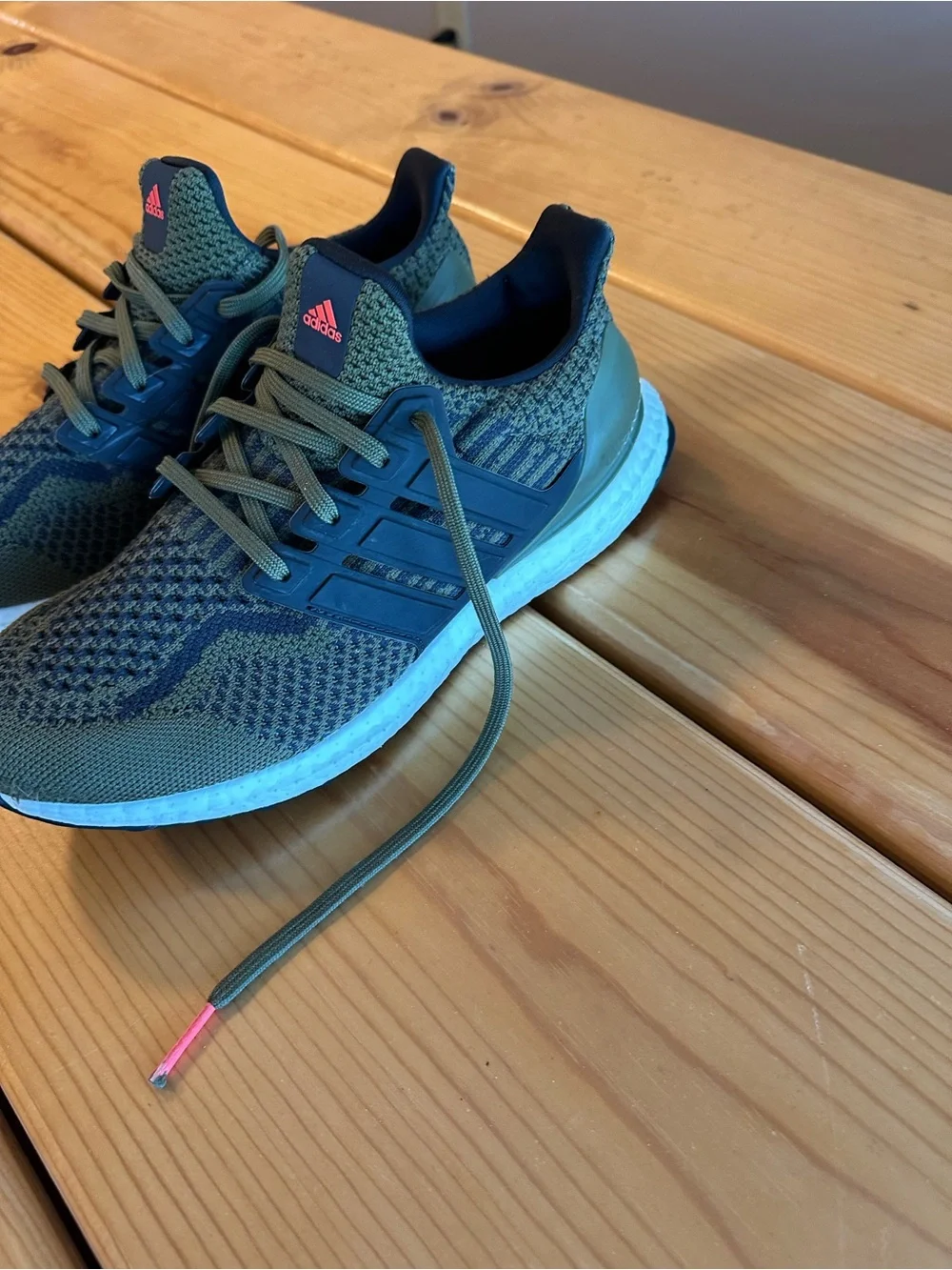 Adidas Running Shoes – Men’s Size 8